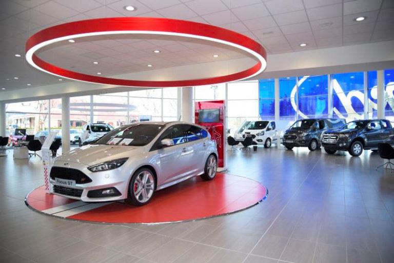 Aménagement concession automobile • Nanterre 92 Plafelec